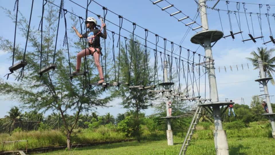 Kanopi Tipi Otel Kampung Sungai Rengit Dış mekan fotoğraf